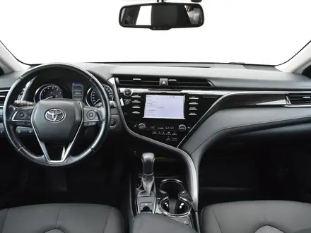 Toyota Camry 2021 года за 10 699 990 тг. в Атырау – фото 10