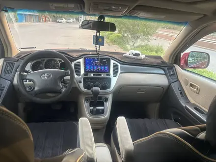 Toyota Highlander 2001 года за 6 100 000 тг. в Алматы – фото 13