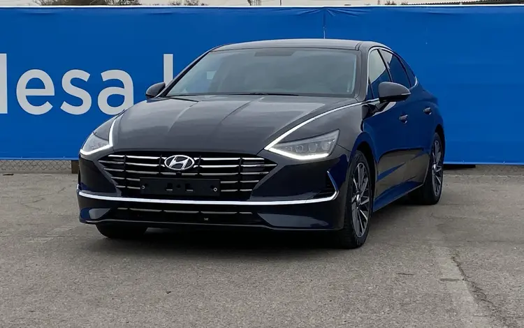 Hyundai Sonata 2021 года за 17 460 000 тг. в Алматы