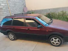 Volkswagen Passat, 1992