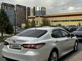 Toyota Camry 2018 годаүшін13 000 000 тг. в Алматы – фото 3