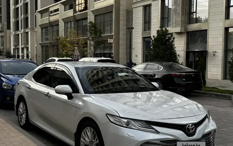 Toyota Camry 2018 годаүшін13 000 000 тг. в Алматы