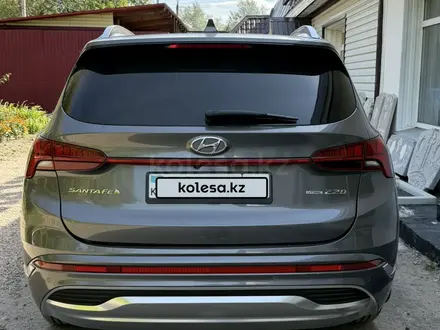 Hyundai Santa Fe 2021 года за 13 500 000 тг. в Петропавловск – фото 4