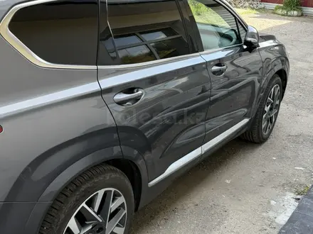 Hyundai Santa Fe 2021 года за 13 500 000 тг. в Петропавловск – фото 5