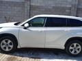 Toyota Highlander 2023 годаүшін21 500 000 тг. в Алматы – фото 2