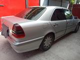 Mercedes-Benz C 200 1999 годаүшін3 600 000 тг. в Талгар – фото 5