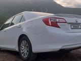 Toyota Camry 2014 годаүшін5 800 000 тг. в Уральск – фото 2