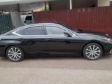 Lexus ES 250 2018 года за 19 500 000 тг. в Каскелен – фото 2
