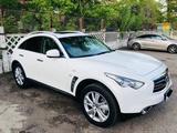 Infiniti QX70 2014 года за 13 500 000 тг. в Усть-Каменогорск – фото 3