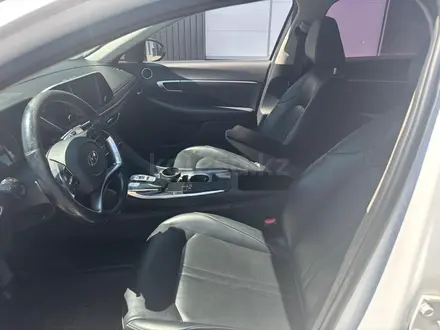 Hyundai Sonata 2021 года за 6 488 750 тг. в Алматы – фото 9