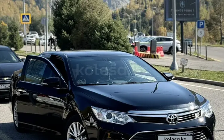 Toyota Camry 2015 года за 11 000 000 тг. в Алматы