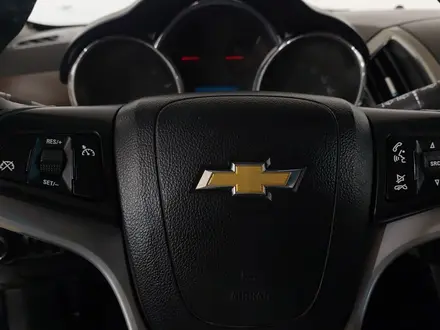 Chevrolet Cruze 2014 года за 2 690 000 тг. в Шымкент – фото 18