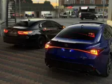 Lexus is-350, 2025