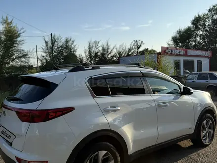 Kia Sportage 2018 года за 10 200 000 тг. в Усть-Каменогорск – фото 3
