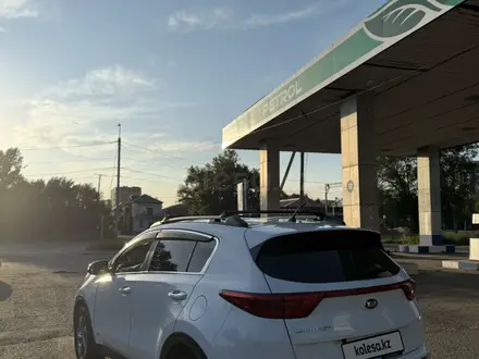 Kia Sportage 2018 года за 10 200 000 тг. в Усть-Каменогорск – фото 9