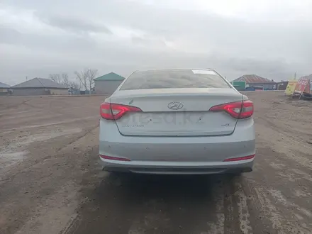 Hyundai Sonata 2015 года за 3 400 000 тг. в Астана – фото 4