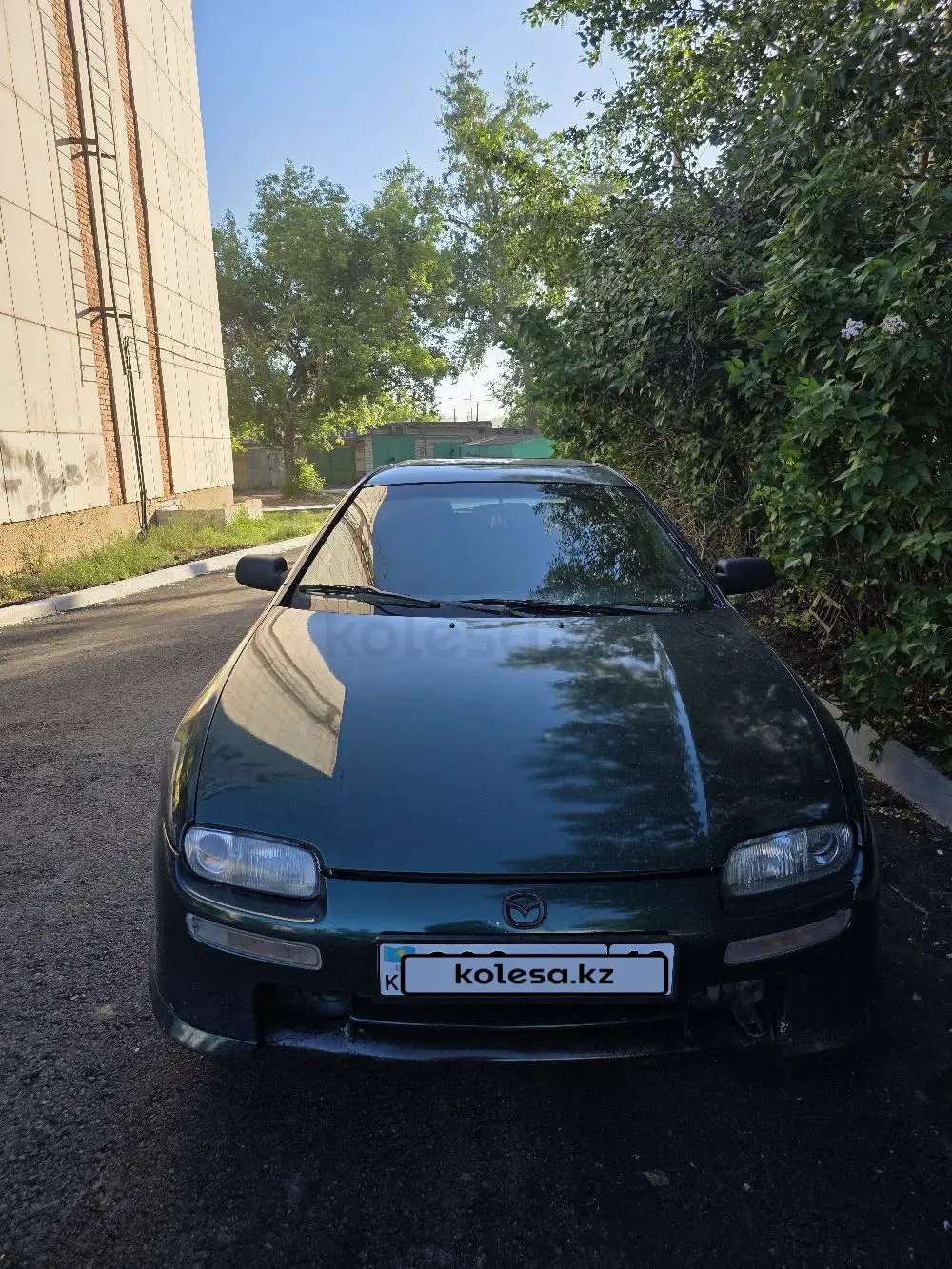 Mazda 323, 1995
