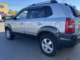 Hyundai Tucson 2006 годаүшін4 300 000 тг. в Караганда – фото 4