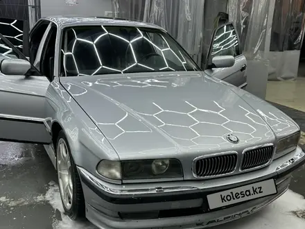 BMW 740 1998 года за 4 500 000 тг. в Астана – фото 13