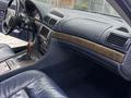 BMW 740 1998 года за 4 500 000 тг. в Астана – фото 2