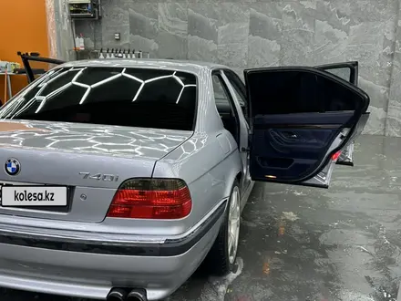 BMW 740 1998 года за 4 500 000 тг. в Астана – фото 5
