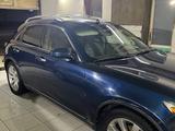 Infiniti FX35 2005 годаүшін5 000 000 тг. в Уральск – фото 2