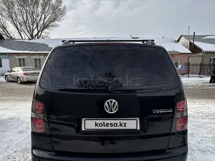 Volkswagen Touran 2018 года за 3 900 000 тг. в Алматы – фото 5