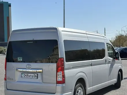 Toyota Hiace Аренда (Тайота Хайс) в Атырау – фото 5
