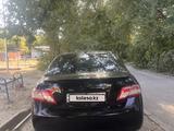 Toyota Camry 2011 года за 4 700 000 тг. в Тараз – фото 2