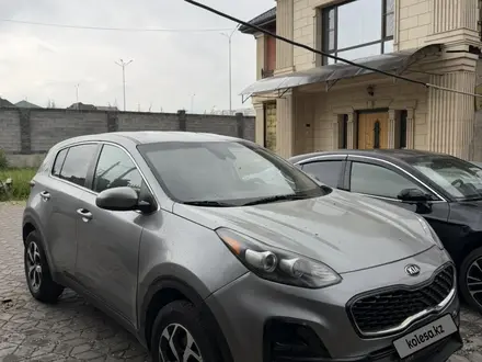 Kia Sportage 2020 года за 8 900 000 тг. в Алматы – фото 3