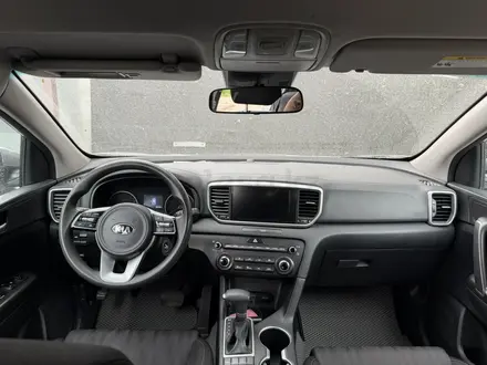 Kia Sportage 2020 года за 8 900 000 тг. в Алматы – фото 5
