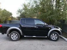 Mitsubishi L200, 2011