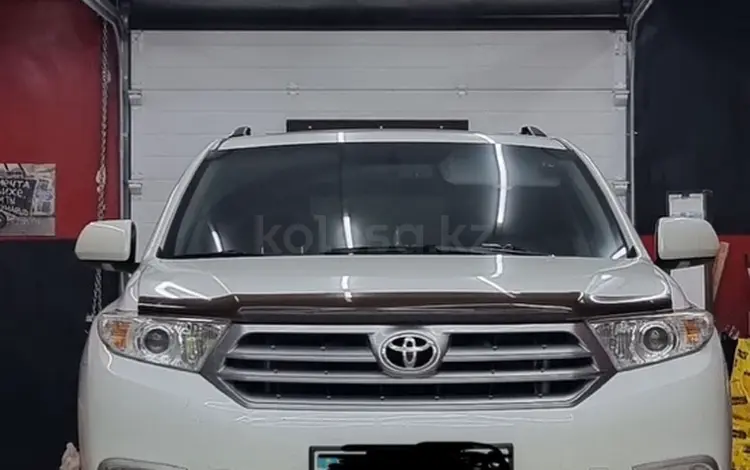 Toyota Highlander 2013 годаүшін16 000 000 тг. в Караганда