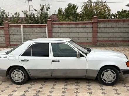 Mercedes-Benz E 230 1992 года за 1 500 000 тг. в Сарыагаш – фото 3