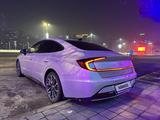 Hyundai Sonata 2020 годаүшін12 350 000 тг. в Алматы – фото 4