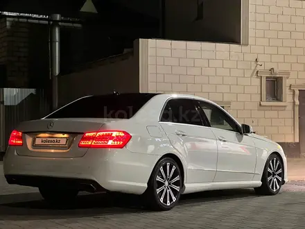 Mercedes-Benz E 350 2011 года за 9 000 000 тг. в Уральск – фото 12