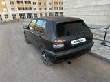 Volkswagen Golf 1994 годаүшін1 700 000 тг. в Караганда – фото 4