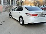 Toyota Camry 2018 года за 14 500 000 тг. в Алматы – фото 3