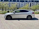 Hyundai Elantra 2018 года за 6 290 000 тг. в Актау – фото 3
