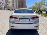 Hyundai Elantra 2018 года за 6 290 000 тг. в Актау – фото 5