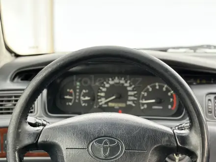 Toyota Camry 1997 года за 4 200 000 тг. в Шымкент – фото 20