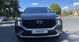 Hyundai Santa Fe 2021 года за 14 500 000 тг. в Алматы – фото 2