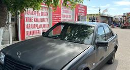 Mercedes-Benz C 180 1995 годаүшін750 000 тг. в Караганда – фото 4