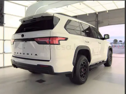 Toyota Sequoia 2023 года за 46 000 000 тг. в Алматы – фото 4