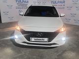 Hyundai Accent 2022 года за 8 700 000 тг. в Семей