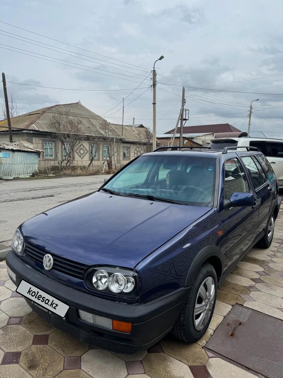 Volkswagen Golf 1994 г.