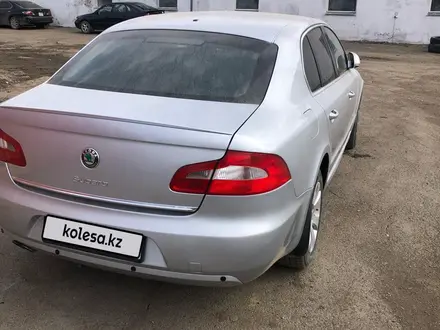 Skoda Superb 2008 года за 6 500 000 тг. в Кокшетау – фото 2