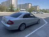 Mercedes-Benz E 320 2002 годаүшін5 200 000 тг. в Актау – фото 4