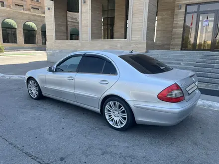 Mercedes-Benz E 320 2002 года за 5 200 000 тг. в Актау – фото 5