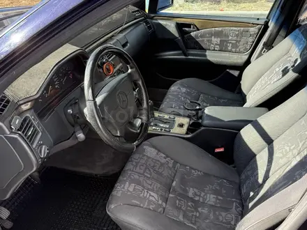 Mercedes-Benz E 320 1997 года за 2 900 000 тг. в Астана – фото 6